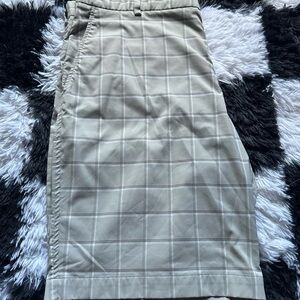 Nike Golf Beige Plaid Men’s Shorts